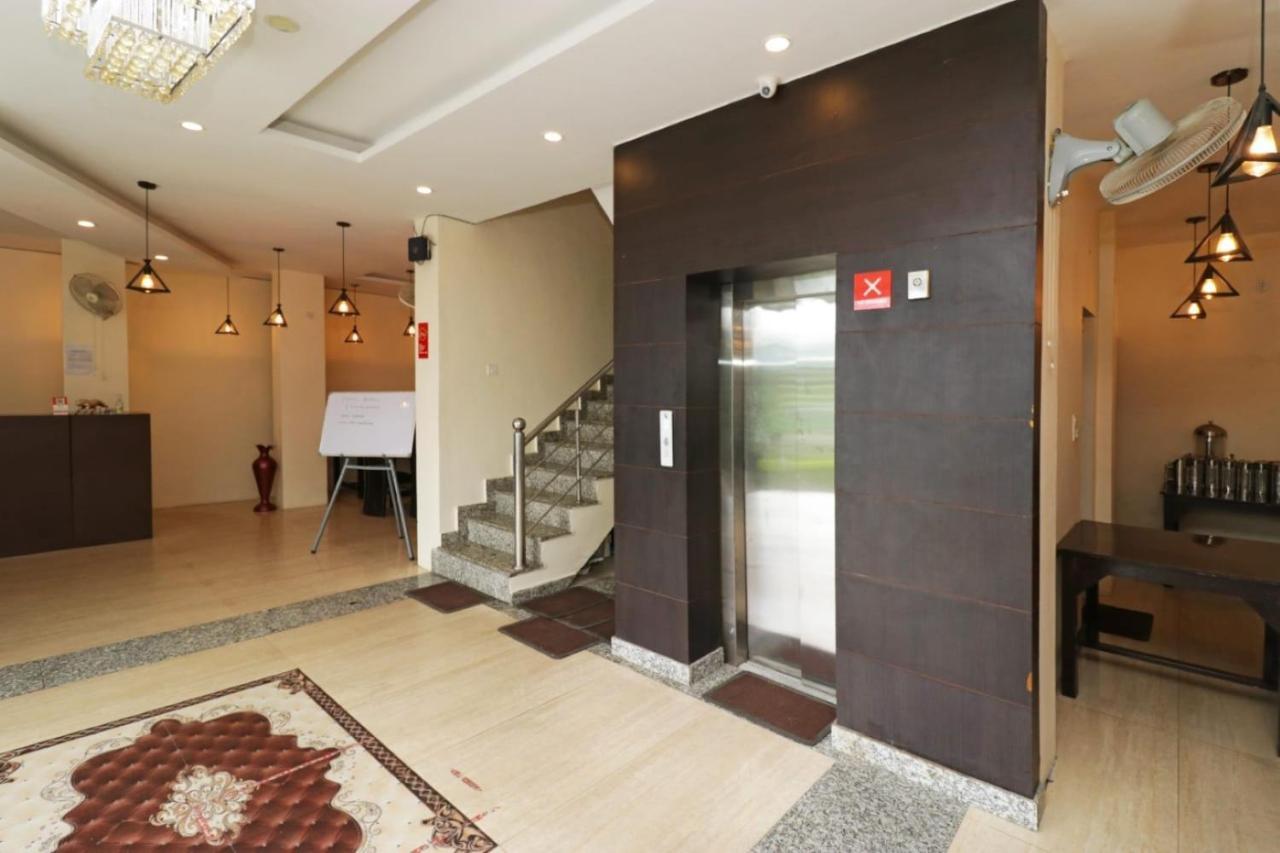 Hotel Mirage Residency - Hill View Hotel In Dharamshala Esterno foto